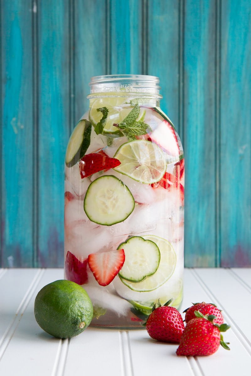 Strawberry, Lime, Cucumber and Mint Water | http://homemaderecipes.com/healthy/12-fruit-infused-water-recipes/